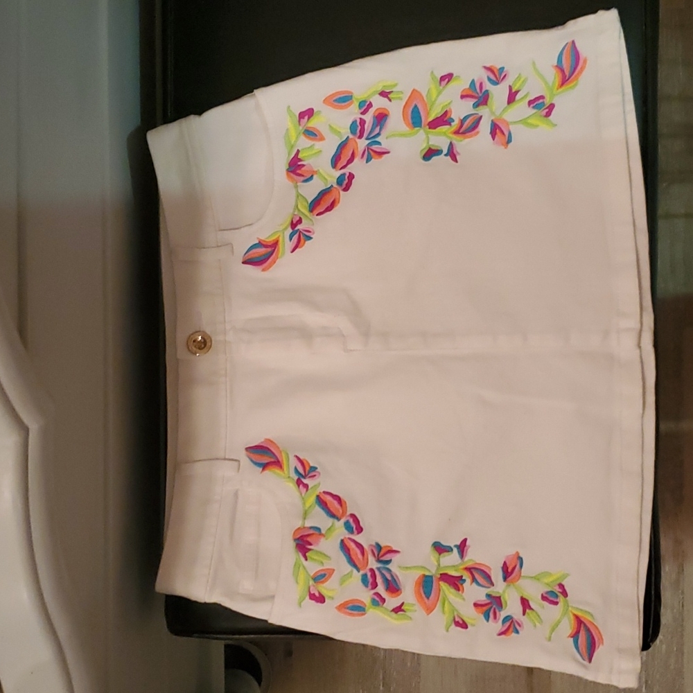 White floral lily pulitzer skirt